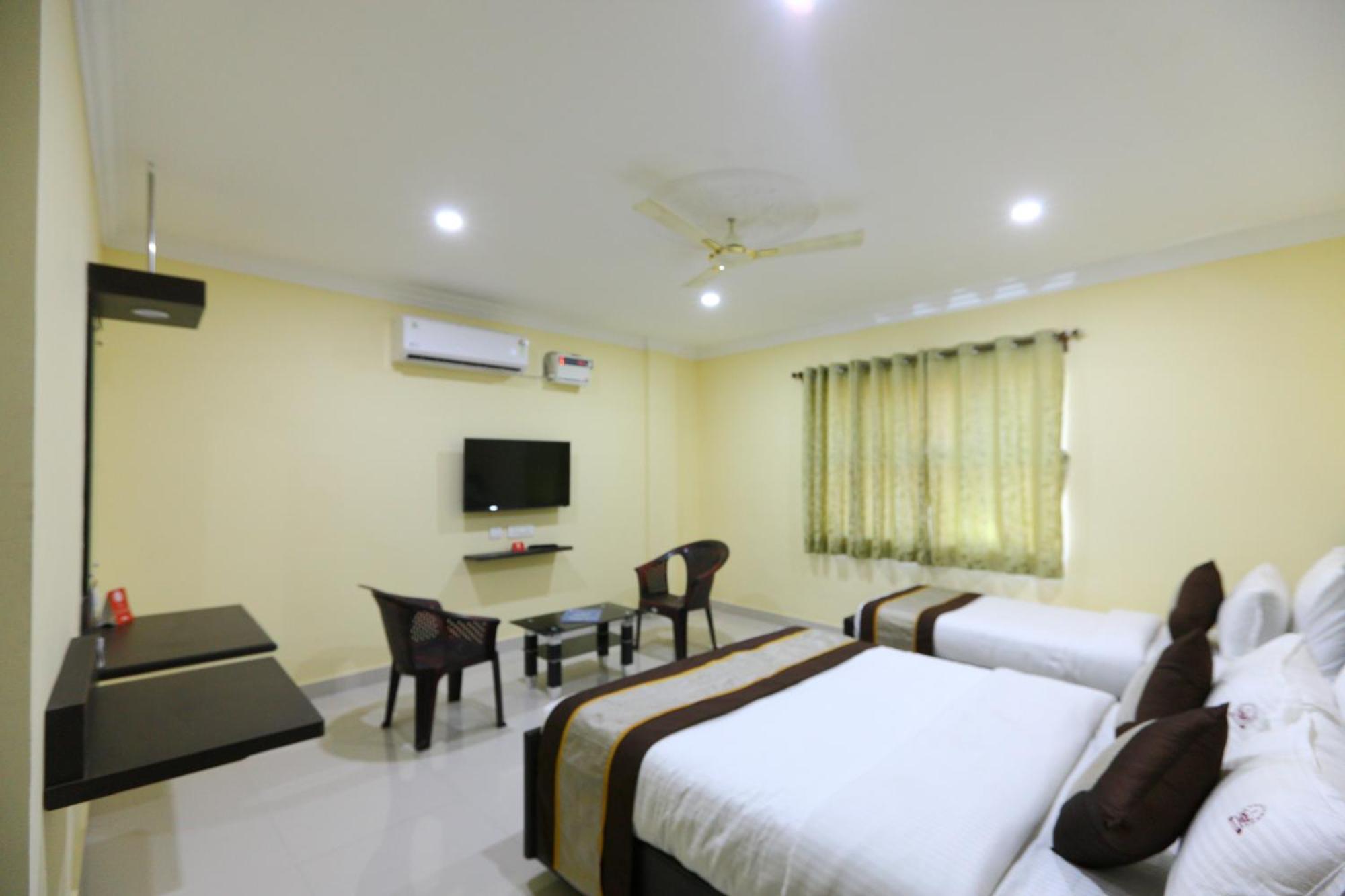 Hotel Salbala Inn - Near Airport Chennai Bagian luar foto