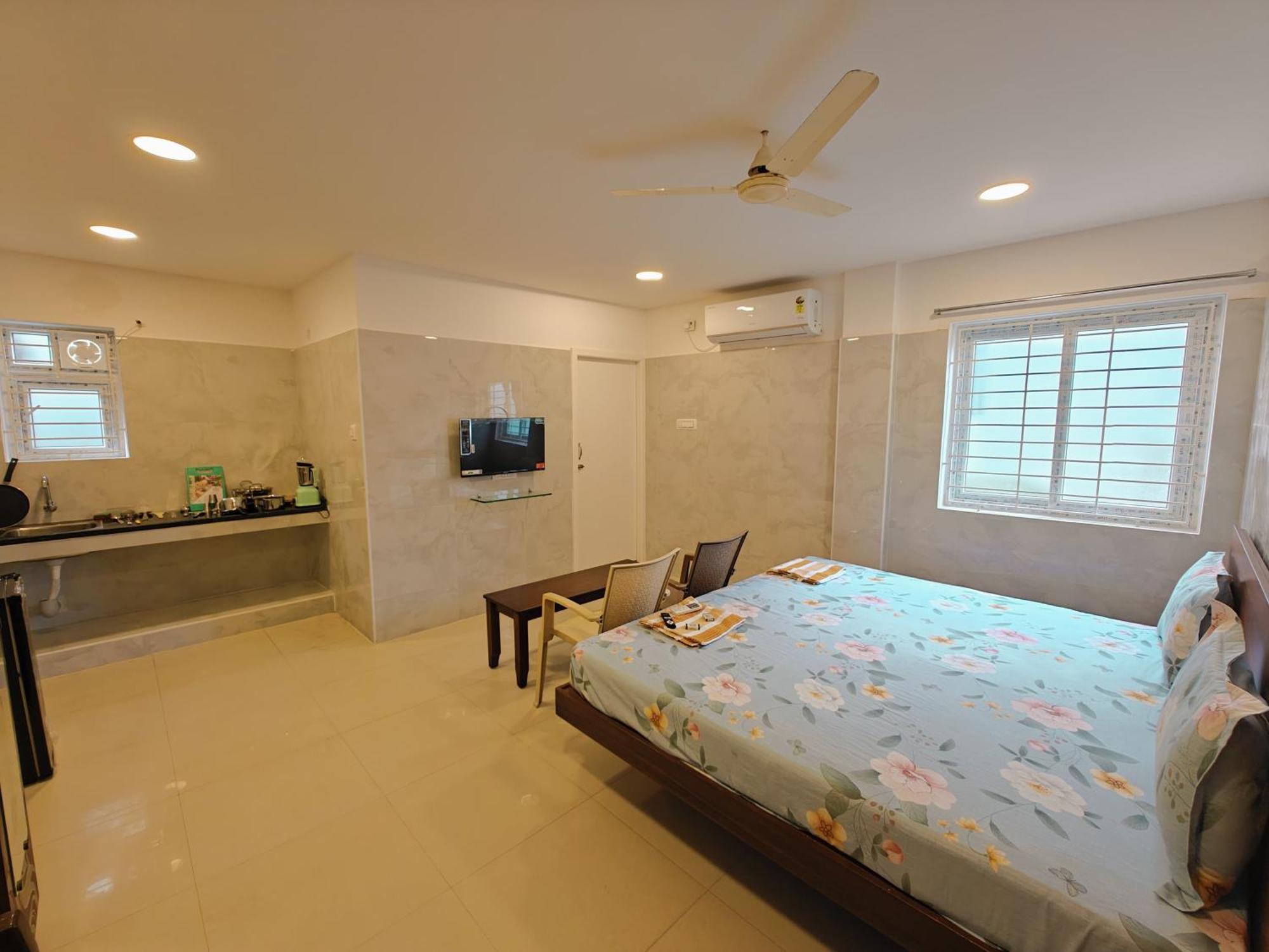 Hotel Salbala Inn - Near Airport Chennai Bagian luar foto